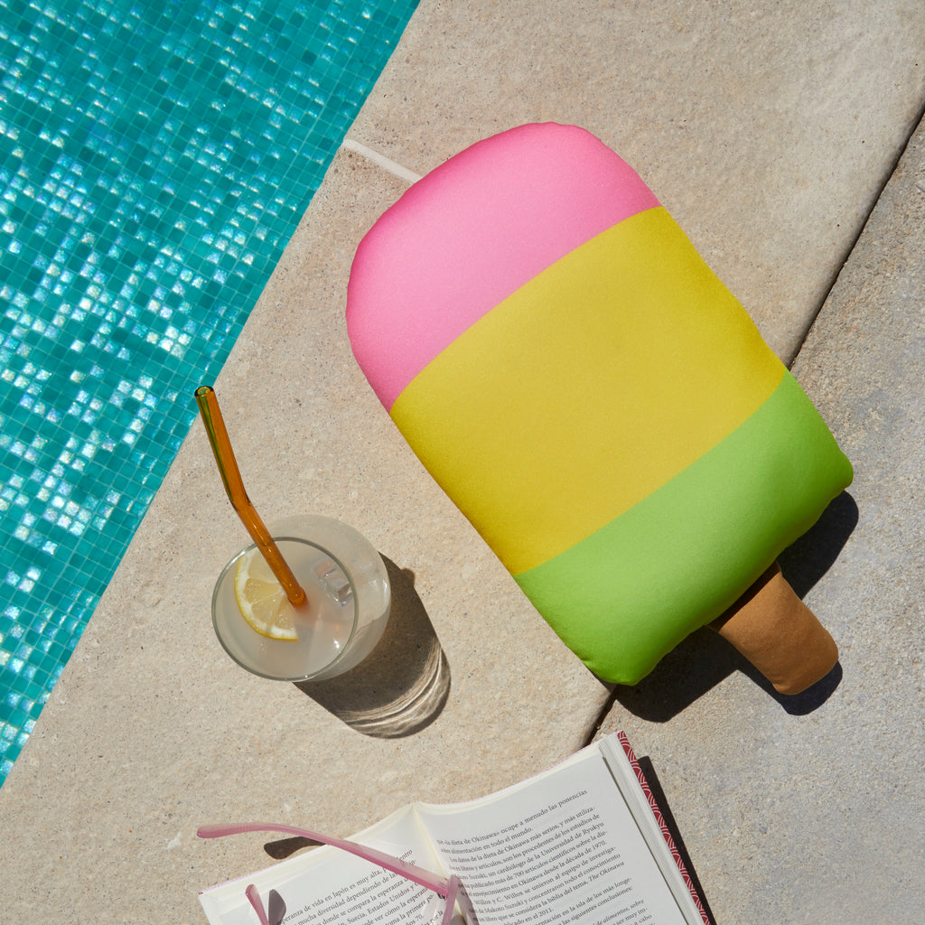 balvi-fruit-popsicle-coussin-plage-glace-multicolore image 3