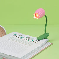 balvi-desk-tulip-lampe-de-lecture-livre-pince image 2
