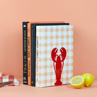 balvi-desk-lobster-serre-livre-homard-rouge image 2