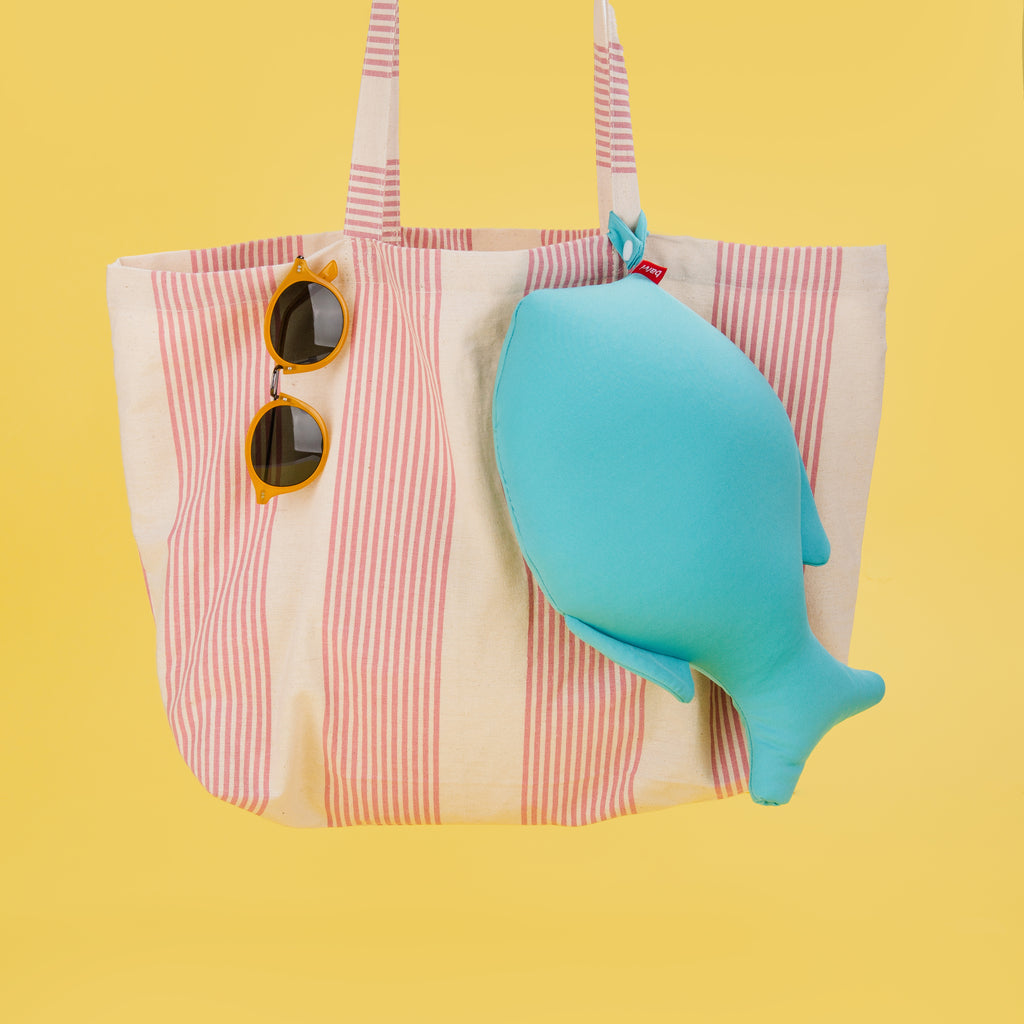 balvi-home-summer-fish-cushion-coussin-poisson-bleu image 2
