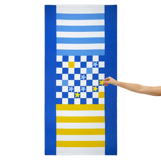 balvi-lifestyle-checkers-serviette-de-plage-jeu-bleue image 1