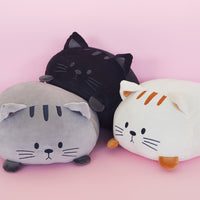 balvi-home-decor-kitty-coussin-chat-doux-salon image 6