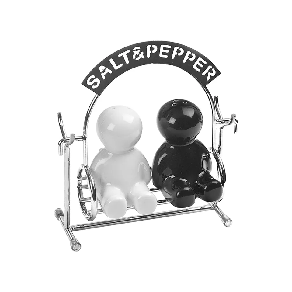 balvi-kitchen-table-salt-pepper-sali-re-poivri-re-balan-oire image 1
