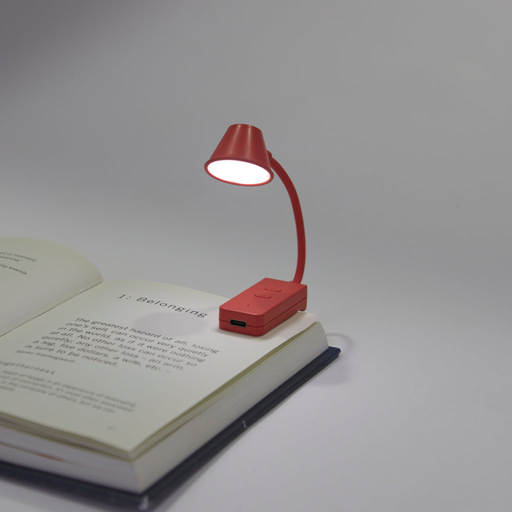 balvi-desk-lumo-lampe-de-lecture-rechargeable-noire image 4