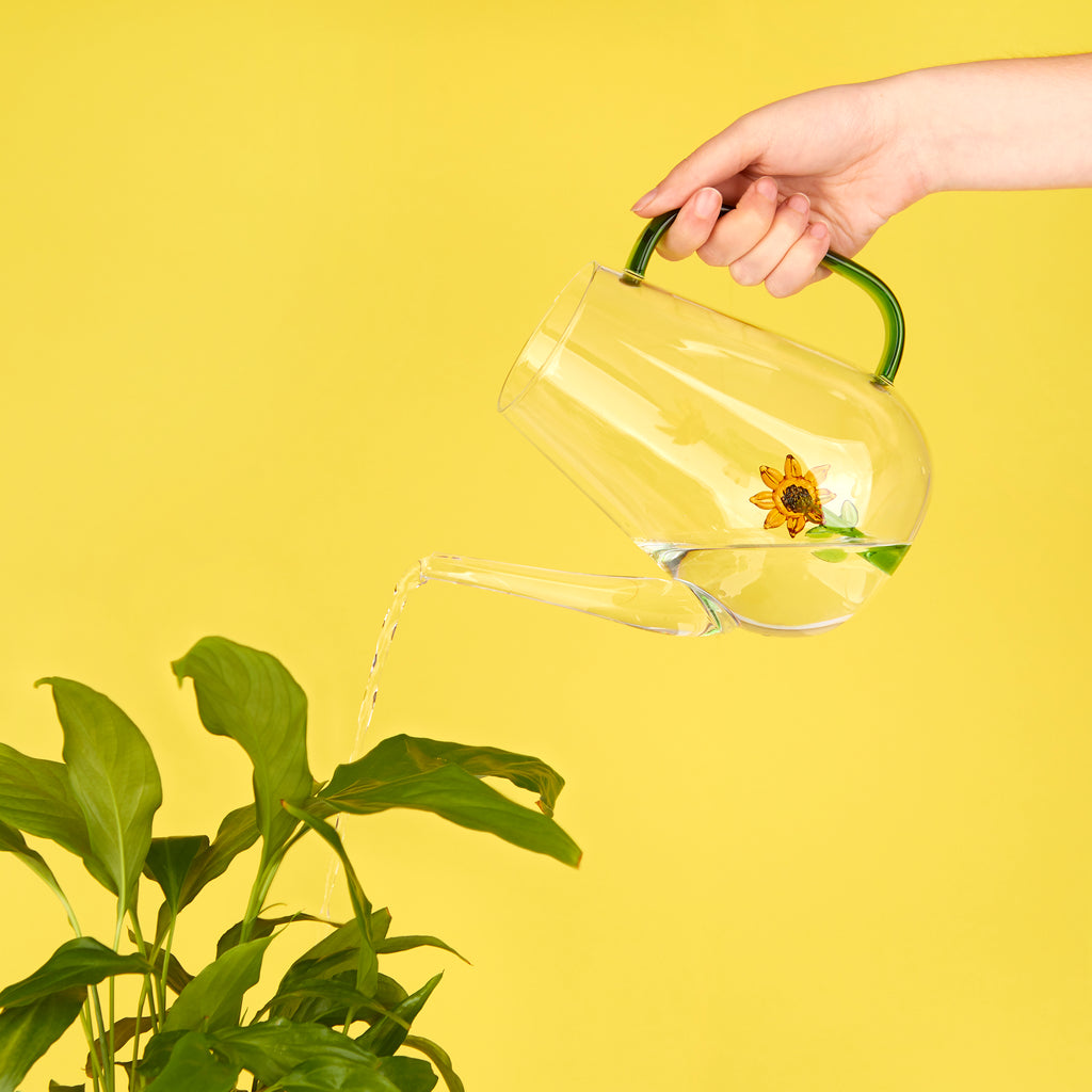 balvi-home-decor-botanical-sunflower-arrosoir-verre-jaune image 2