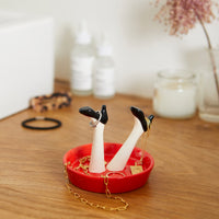 balvi-happy-legs-porte-bagues-plateau-rouge image 3