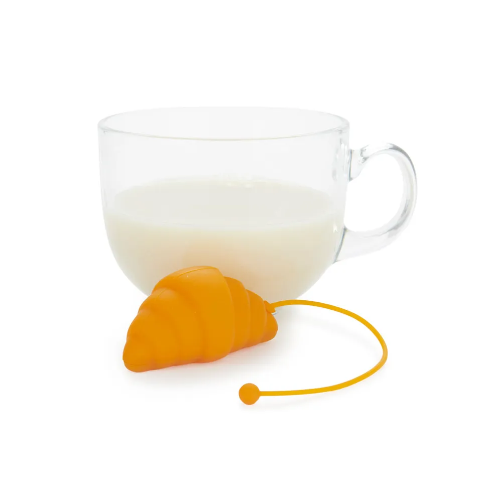 balvi-kitchen-croissant-infuseur-th-silicone-marron image 1