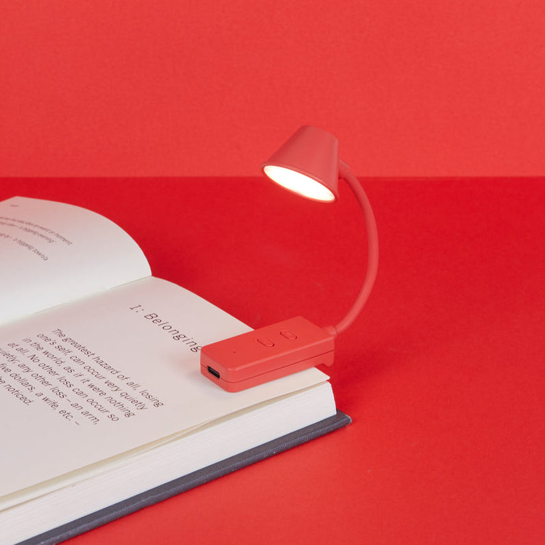 balvi-desk-lumo-lampe-de-lecture-rechargeable-noire image 2
