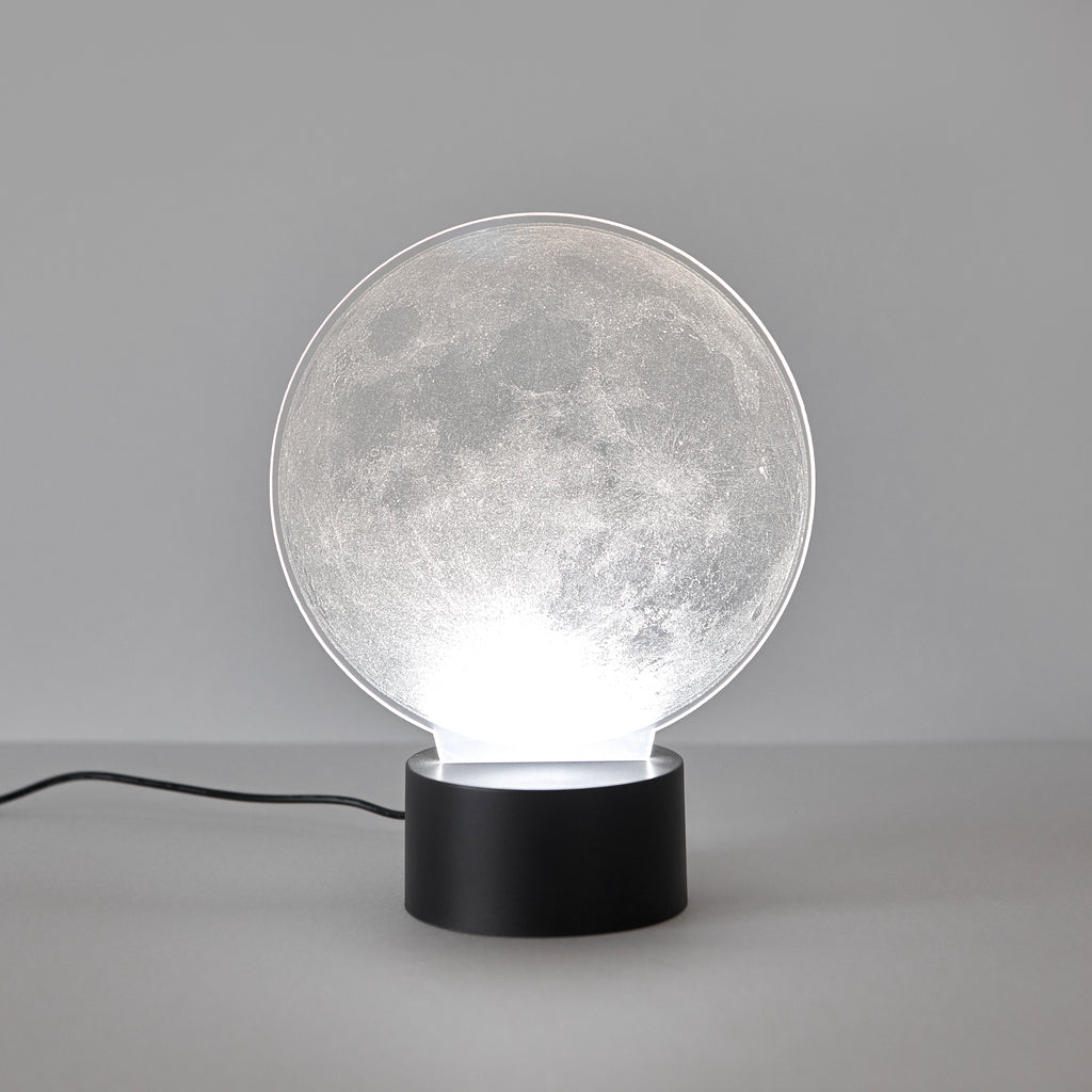 balvi-home-decor-moon-lampe-de-table-lune-gris-bois image 2