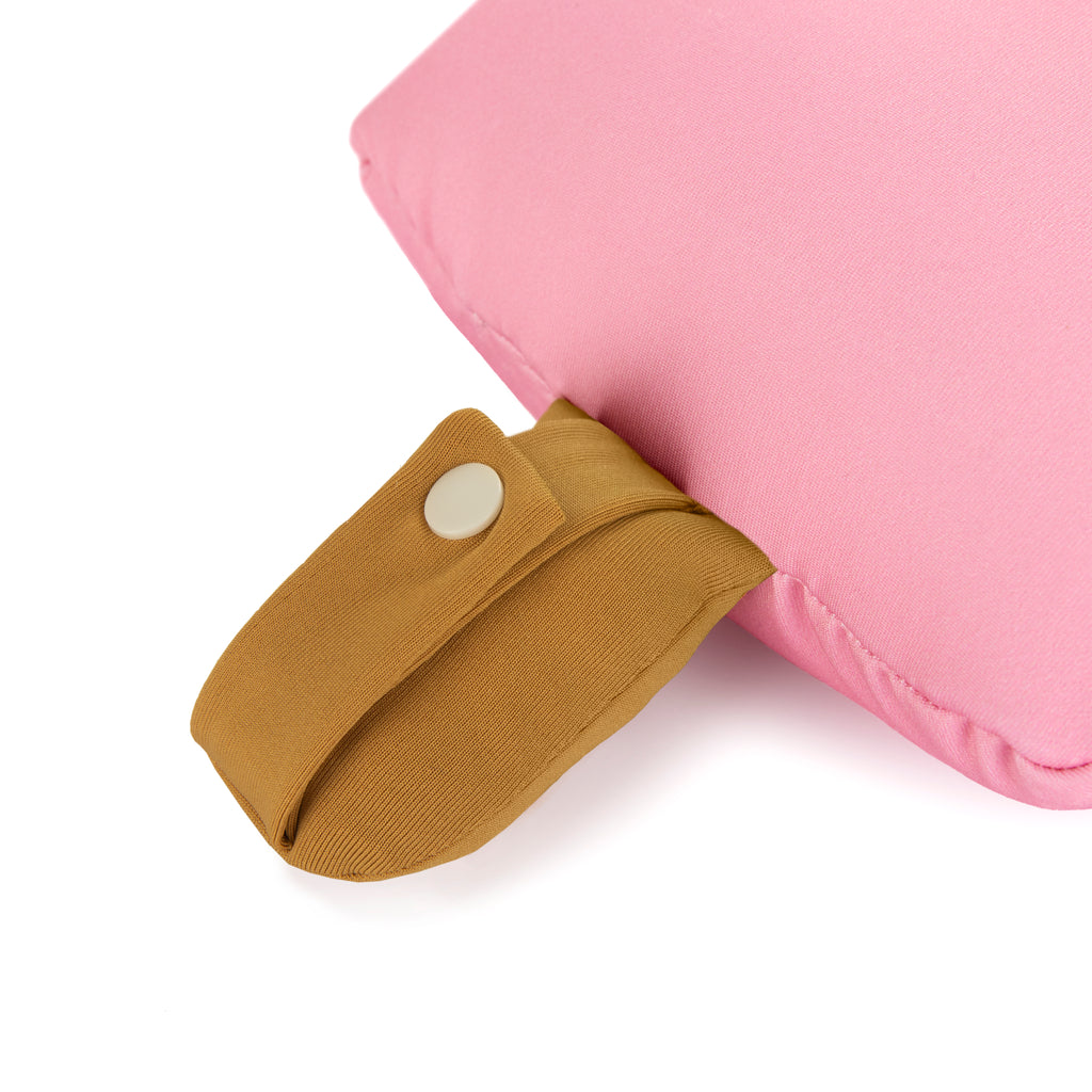 balvi-sprinkles-popsicle-coussin-plage-rose-esquimau image 7