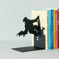 balvi-desk-kong-serre-livres-king-kong-gratte-ciel-bureau image 2