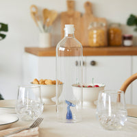 balvi-kitchen-table-atlantis-tail-bouteille-queue-baleine image 2