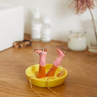 balvi-happy-legs-country-porte-bijoux-bottes-cowboy-roses image 3