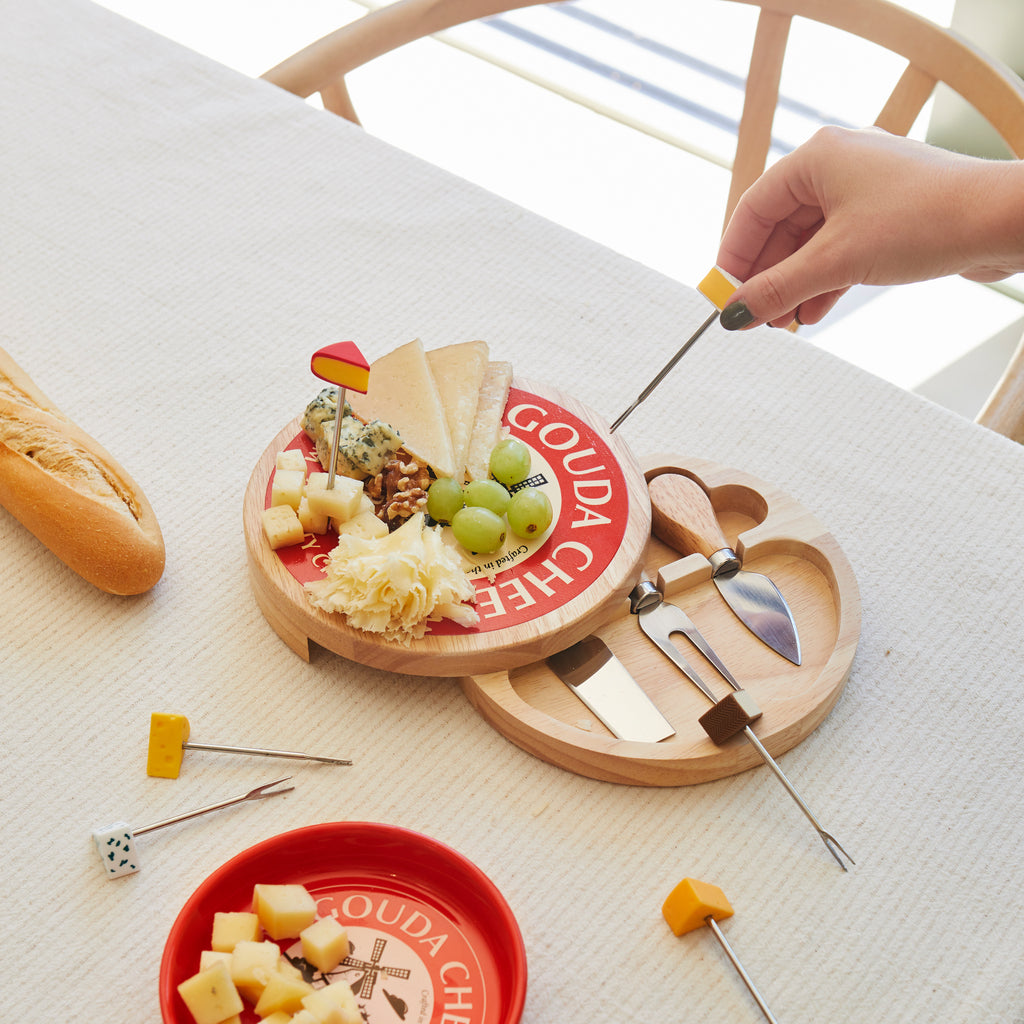 balvi-kitchen-gouda-planche-fromage-bois-3-couteaux image 3